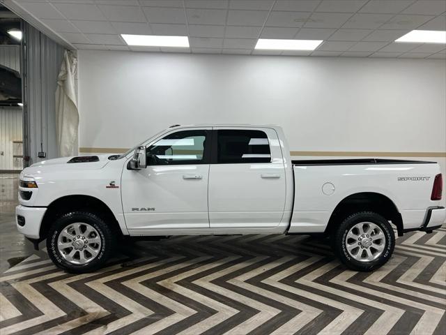 2026 RAM Ram 3500 RAM 3500 LARAMIE CREW CAB 4X4 64 BOX