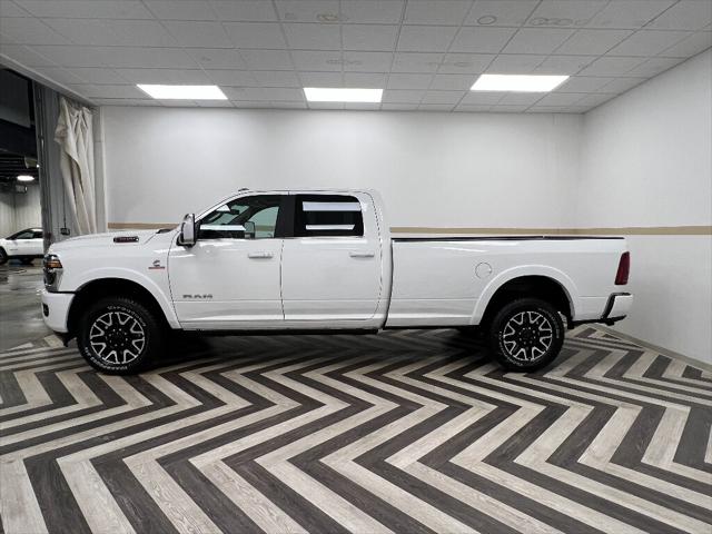 2026 RAM Ram 3500 RAM 3500 LIMITED LONGHORN CREW CAB 4X4 8 BOX