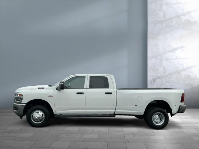 2026 RAM Ram 3500 RAM 3500 TRADESMAN CREW CAB 4X4 8 BOX 2026 RAM Ram 3500 RAM 3500 TRADESMAN CREW CAB 4X4 8 BOX