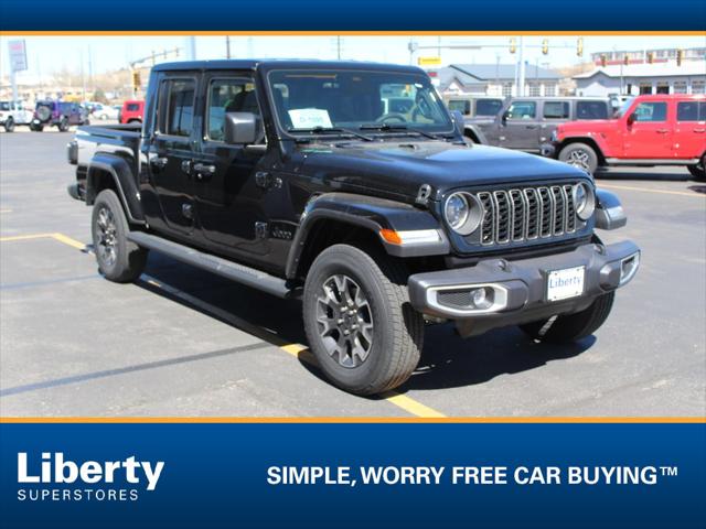 2026 Jeep Gladiator GLADIATOR SAHARA 4X4