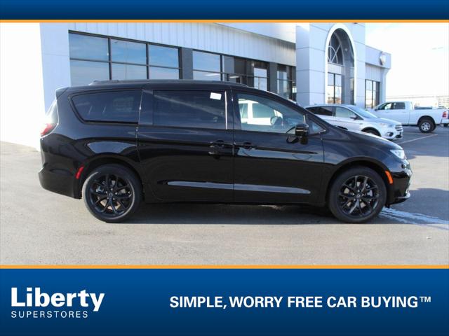 2026 Chrysler Pacifica PACIFICA LIMITED AWD
