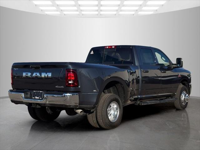 2026 RAM Ram 3500 RAM 3500 TRADESMAN CREW CAB 4X4 8 BOX