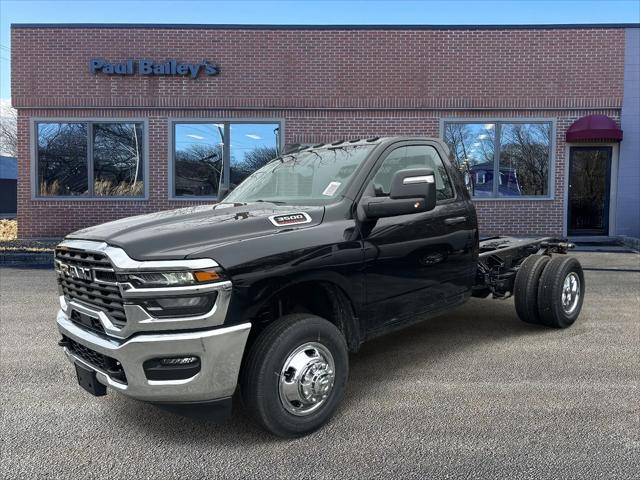 2026 RAM Ram 3500 Chassis Cab RAM 3500 TRADESMAN CHASSIS REGULAR CAB 4X4 60 CA