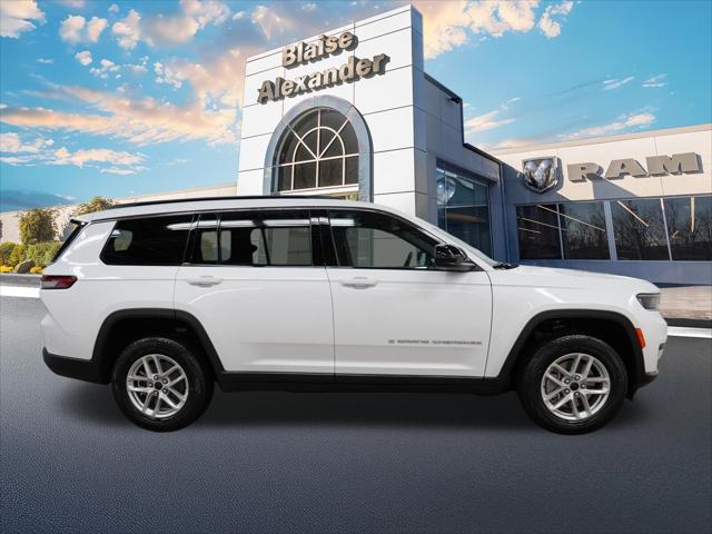 2026 Jeep Grand Cherokee GRAND CHEROKEE L LAREDO 4X4