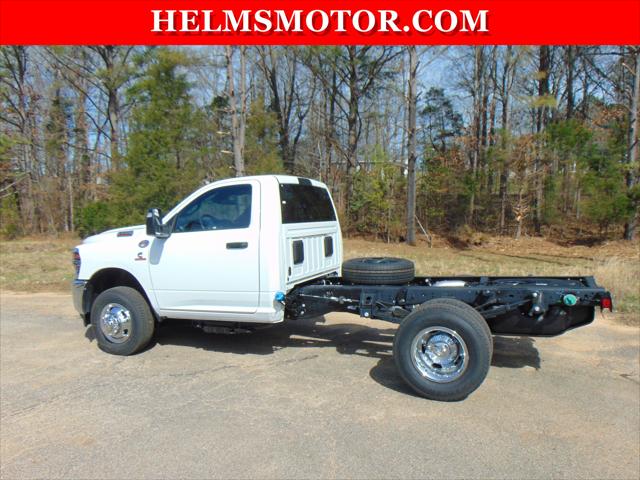 2026 RAM Ram 3500 Chassis Cab RAM 3500 TRADESMAN CHASSIS REGULAR CAB 4X4 60 CA