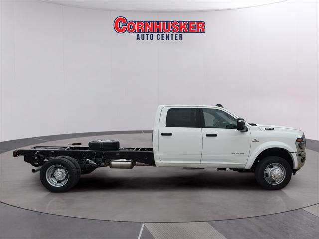 2026 RAM 5500 Chassis RAM 5500 BIG HORN CHASSIS CREW CAB 4X4 84 CA