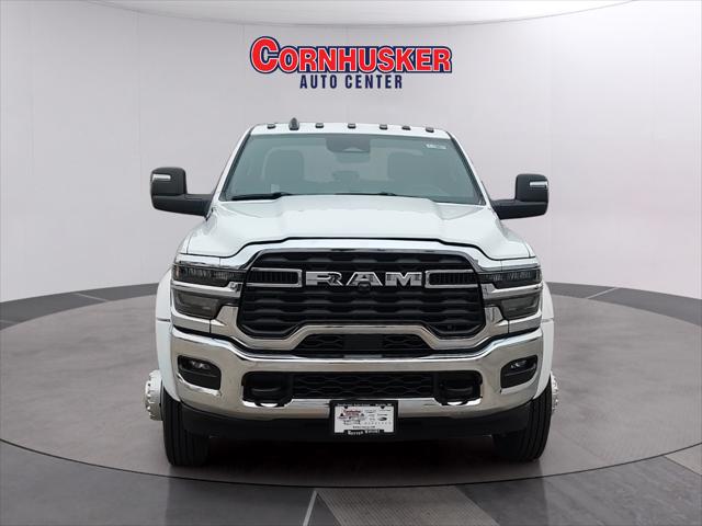 2026 RAM 5500 Chassis RAM 5500 BIG HORN CHASSIS CREW CAB 4X4 84 CA