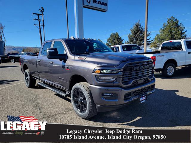 2026 RAM Ram 3500 RAM 3500 BIG HORN CREW CAB 4X4 8 BOX