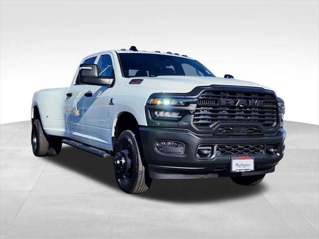 2026 RAM Ram 3500 RAM 3500 TRADESMAN CREW CAB 4X4 8 BOX