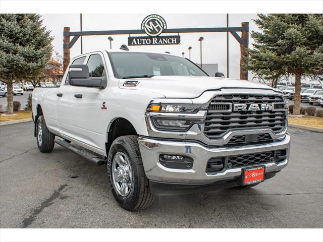 2026 RAM Ram 3500 RAM 3500 TRADESMAN CREW CAB 4X4 8 BOX