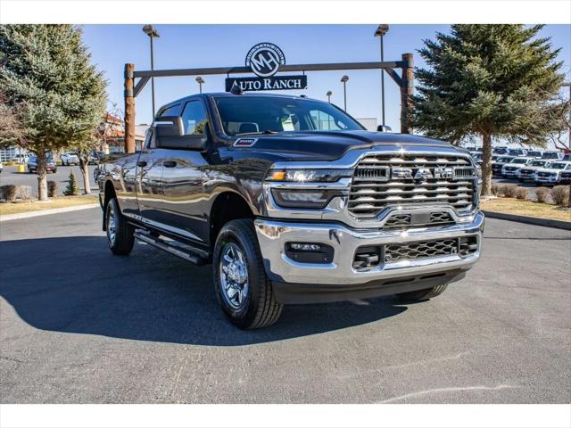 2026 RAM Ram 3500 RAM 3500 TRADESMAN CREW CAB 4X4 8 BOX