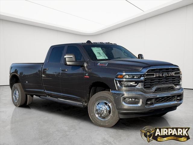 2026 RAM Ram 3500 RAM 3500 TRADESMAN CREW CAB 4X4 8 BOX