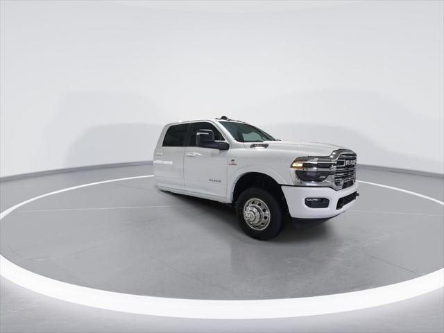 2026 RAM Ram 3500 Chassis Cab RAM 3500 BIG HORN CREW CAB CHASSIS 4X4 60 CA