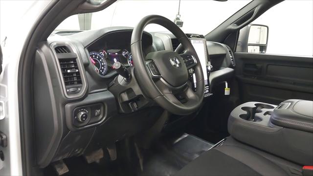 2026 Ram 2500 Tradesman Crew Cab 4x4 8' Box