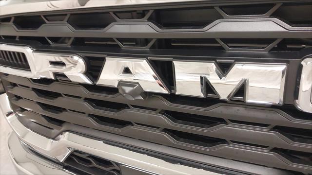 2026 Ram 2500 Tradesman Crew Cab 4x4 8' Box