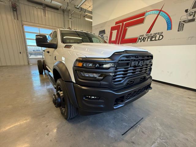 2026 RAM Ram 5500 Chassis Cab RAM 5500 TRADESMAN CHASSIS CREW CAB 4X4 60 CA