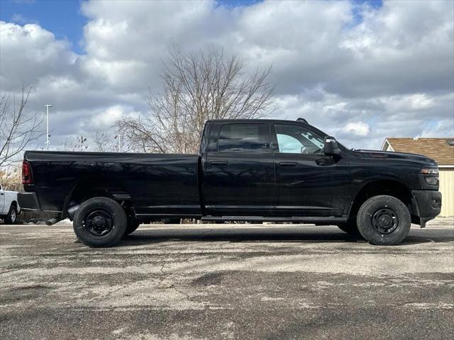 2026 RAM Ram 2500 RAM 2500 TRADESMAN CREW CAB 4X4 8 BOX