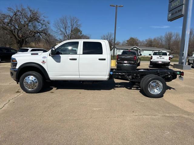 2026 RAM Ram 5500 Chassis Cab RAM 5500 TRADESMAN CHASSIS CREW CAB 4X4 60 CA