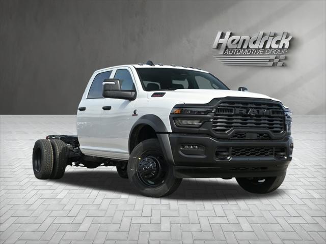 2026 RAM 5500 Chassis RAM 5500 TRADESMAN CHASSIS CREW CAB 4X4 60 CA
