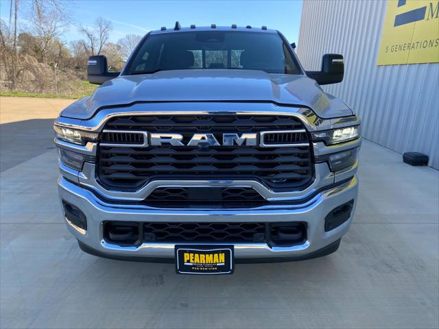 2026 RAM Ram 3500 RAM 3500 TRADESMAN CREW CAB 4X4 8 BOX
