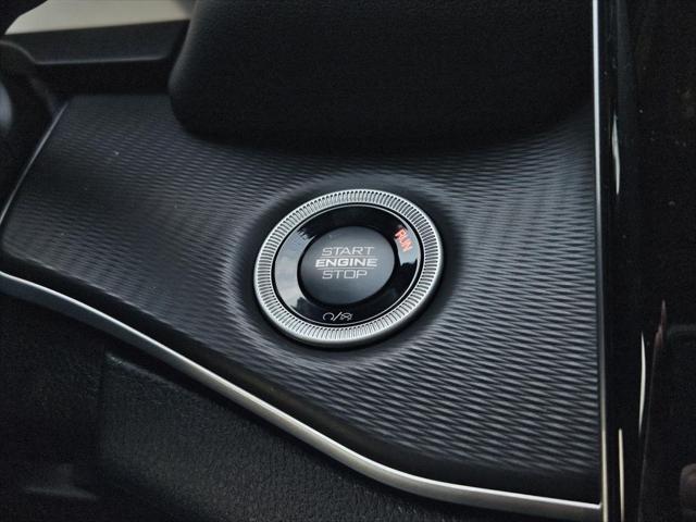 2026 Jeep Grand Cherokee Laredo 4x2