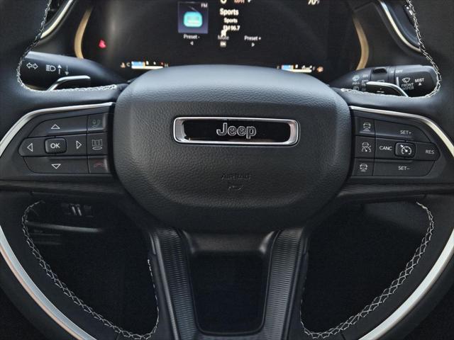 2026 Jeep Grand Cherokee Laredo 4x2