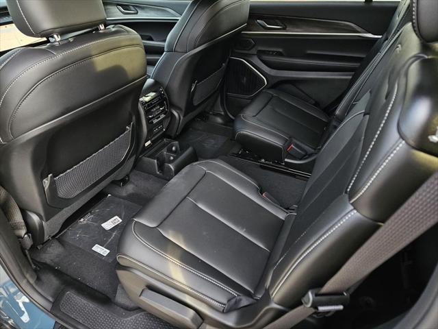 2026 Jeep Grand Cherokee Limited 4x2