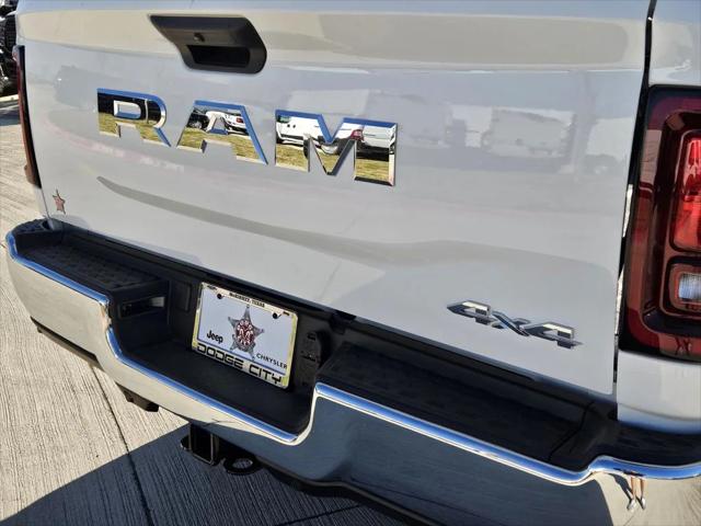 2026 Ram 2500 Tradesman Crew Cab 4x4 8' Box