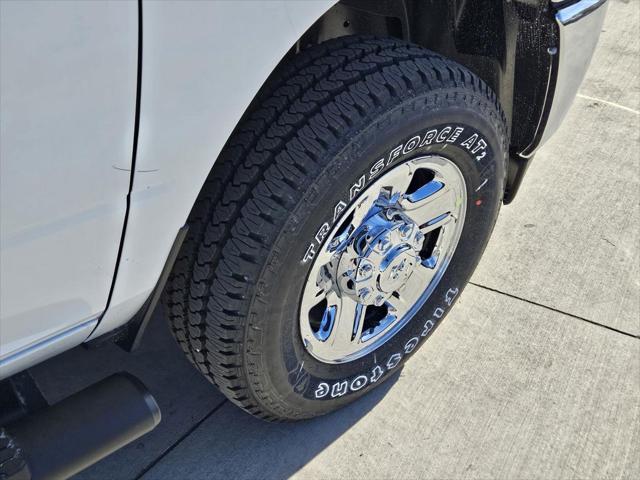 2026 Ram 2500 Tradesman Crew Cab 4x4 8' Box