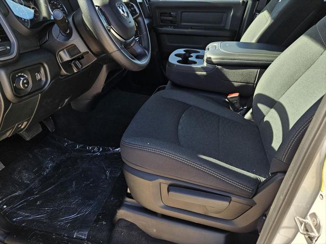 2026 Ram 2500 Tradesman Crew Cab 4x4 8' Box