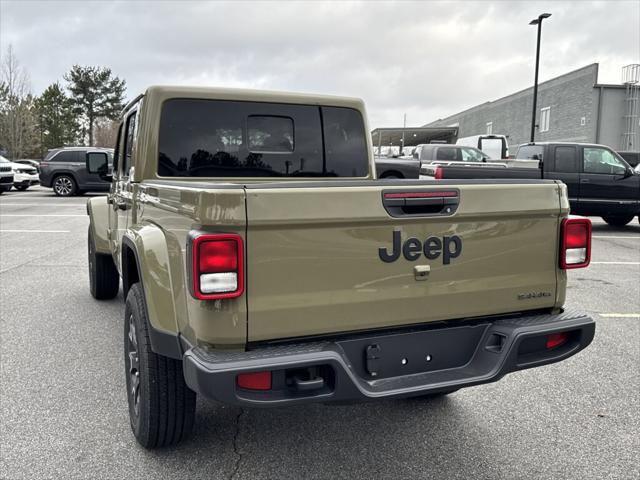 2026 Jeep Gladiator GLADIATOR SAHARA 4X4