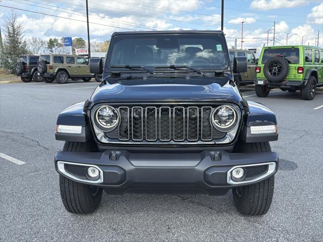 2026 Jeep Gladiator GLADIATOR SAHARA 4X4