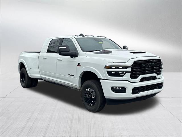 2026 RAM Ram 3500 RAM 3500 LIMITED MEGA CAB 4X4 64 BOX