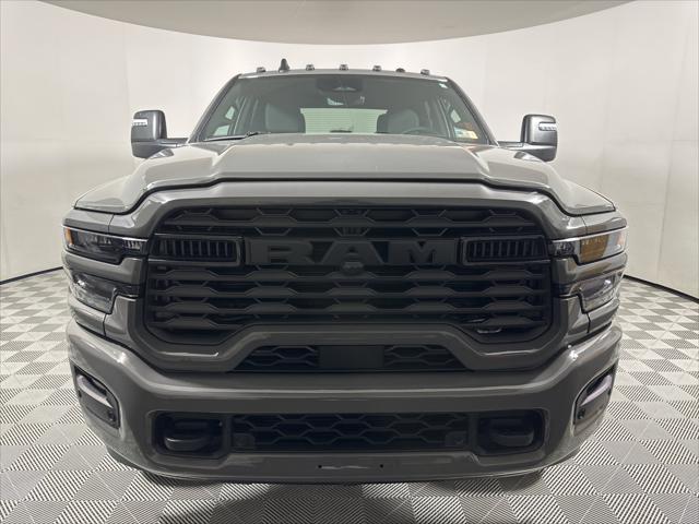 2026 RAM Ram 3500 RAM 3500 BIG HORN CREW CAB 4X4 8 BOX