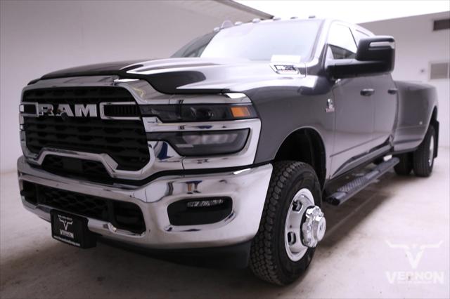 2026 RAM Ram 3500 RAM 3500 TRADESMAN CREW CAB 4X4 8 BOX