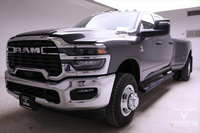 2026 RAM Ram 3500 RAM 3500 TRADESMAN CREW CAB 4X4 8 BOX