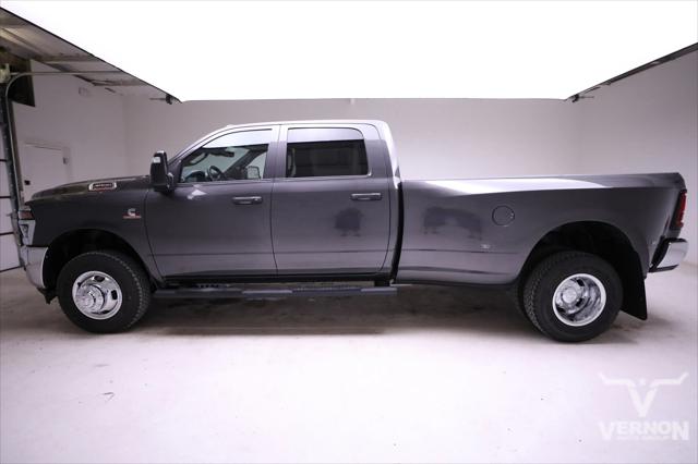 2026 RAM Ram 3500 RAM 3500 TRADESMAN CREW CAB 4X4 8 BOX