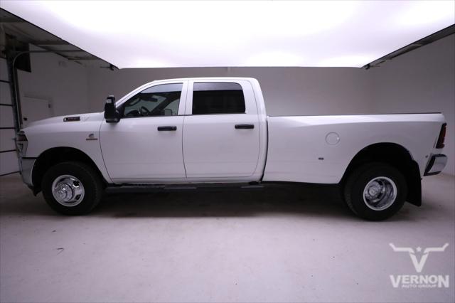2026 RAM Ram 3500 RAM 3500 TRADESMAN CREW CAB 4X4 8 BOX