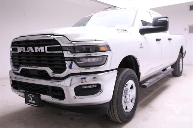 2026 RAM Ram 3500 RAM 3500 TRADESMAN CREW CAB 4X4 8 BOX