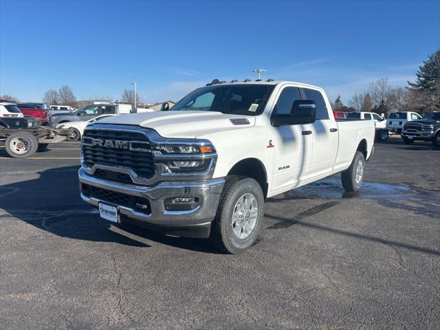 2026 RAM Ram 3500 RAM 3500 BIG HORN CREW CAB 4X4 8 BOX