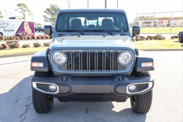 2026 Jeep Gladiator GLADIATOR SPORT 4X4