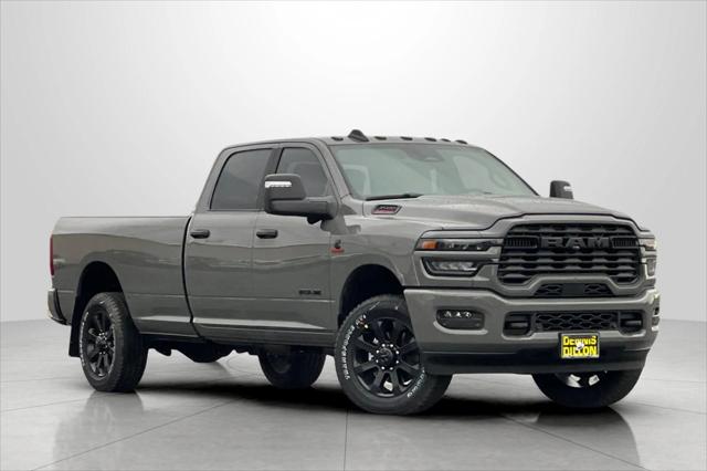 2026 RAM Ram 3500 RAM 3500 BIG HORN CREW CAB 4X4 8 BOX