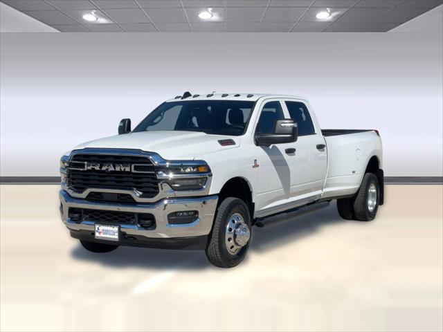 2026 RAM Ram 3500 RAM 3500 TRADESMAN CREW CAB 4X4 8 BOX
