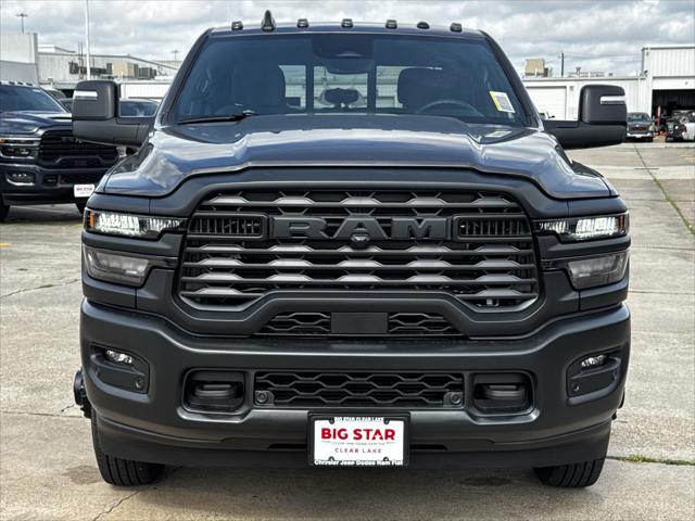 2026 RAM Ram 3500 RAM 3500 TRADESMAN CREW CAB 4X4 8 BOX