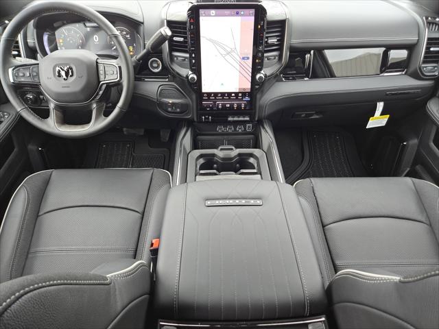 2026 RAM Ram 3500 RAM 3500 LIMITED MEGA CAB 4X4 64 BOX