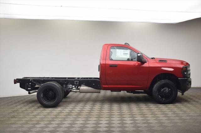 2026 RAM Ram 3500 Chassis Cab RAM 3500 TRADESMAN CHASSIS REGULAR CAB 4X4 60 CA