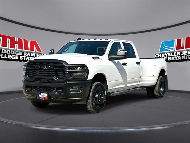 2026 RAM Ram 3500 RAM 3500 TRADESMAN CREW CAB 4X4 8 BOX