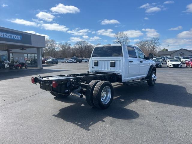 2026 RAM Ram 5500 Chassis Cab RAM 5500 TRADESMAN CHASSIS CREW CAB 4X4 60 CA