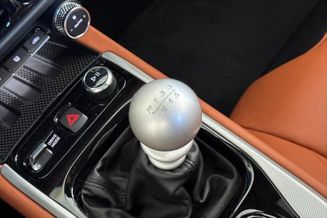2026 Lotus Emira V6 SE