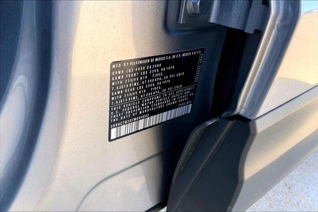 2026 Volkswagen Taos SEL
